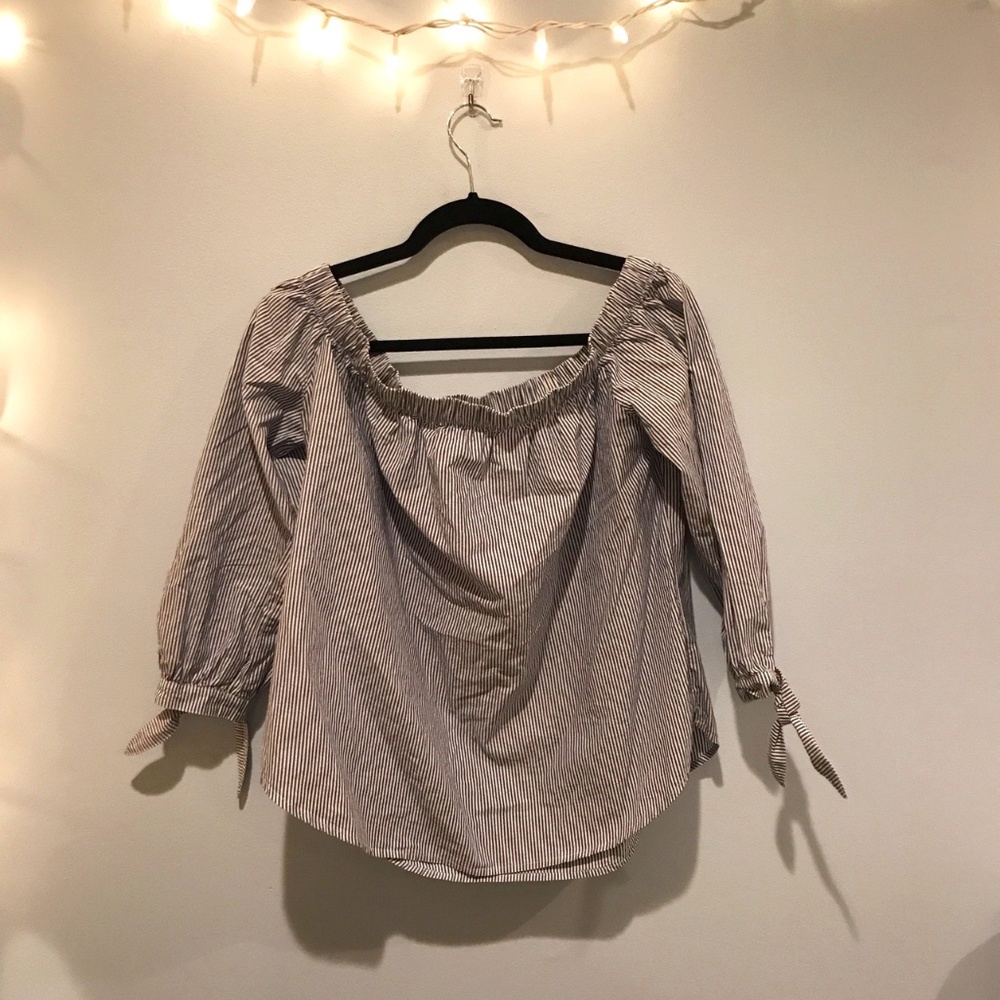 Off the Shoulder Striped Blouse